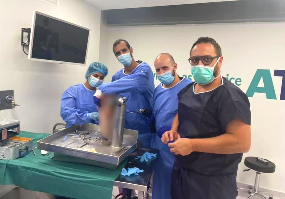 Ο Ορθοπεδικός Χειρουργός Λ. Μπενάκη ως Εκπαιδευτής στο “Advanced Techniques in Shoulder Surgery”